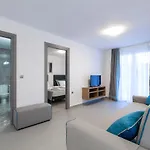 Saint Lucas Hotel apartamentowy Nea Poteidaia