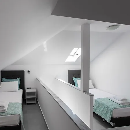 Apartmanhotel Saint Lucas 3*