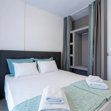 Saint Lucas Apartmanhotel