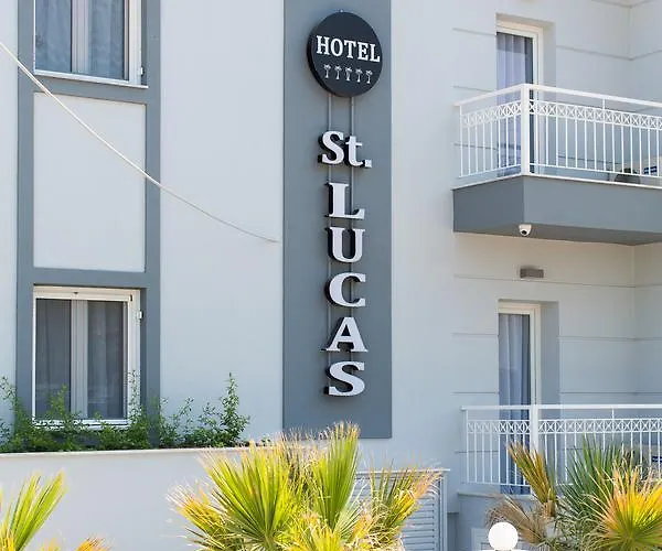 Saint Lucas Aparthotel
