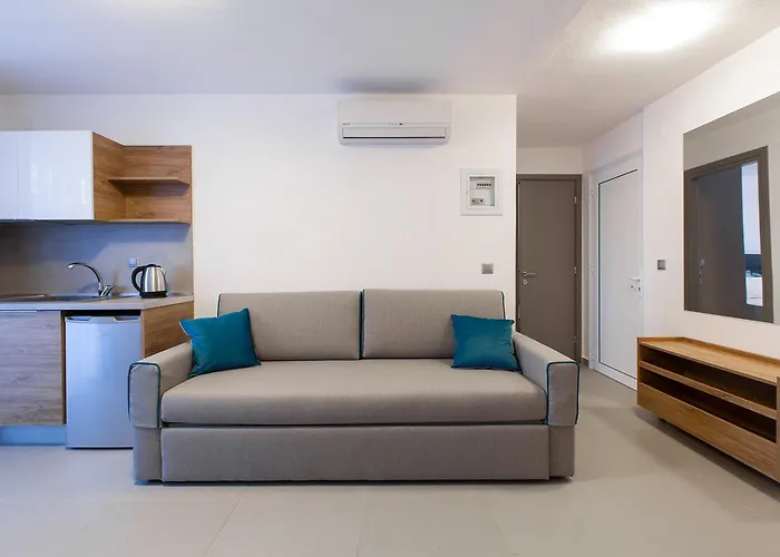 Saint Lucas Aparthotel Nea Poteidaia