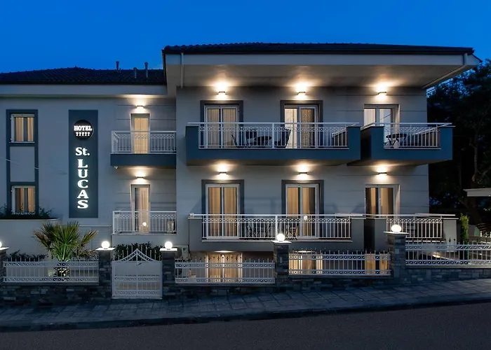 Aparthotel Saint Lucas 3*