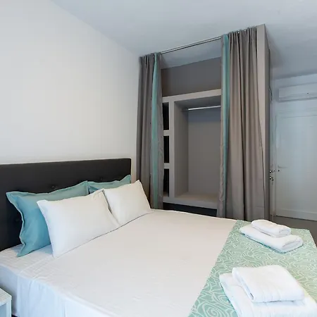 Saint Lucas Apart-hotel 3*